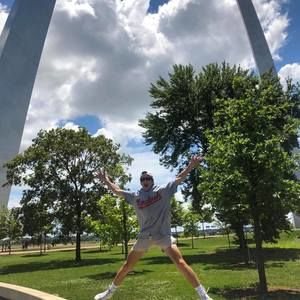 Meet your Posher, Max